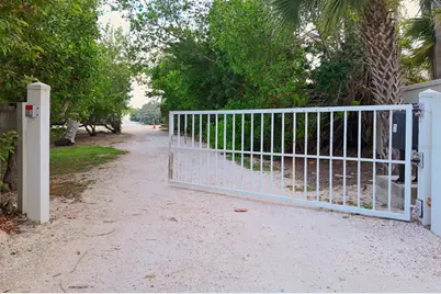 1157 Westway Drive, Sarasota, FL 34236 - Photo 49