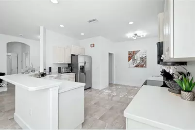 4316 Callista Lane, Sarasota, FL 34243 - Photo 11