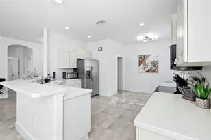 4316 Callista Ln, Sarasota, FL 34243 - Photo 11