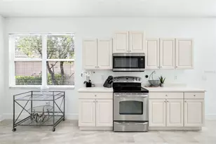 4316 Callista Ln, Sarasota, FL 34243 - Photo 15