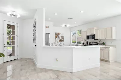 4316 Callista Lane, Sarasota, FL 34243 - Photo 9