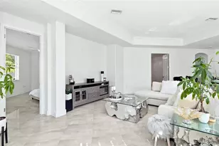 4316 Callista Ln, Sarasota, FL 34243 - Photo 9