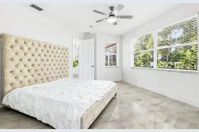 4316 Callista Lane, Sarasota, FL 34243 - Photo 25