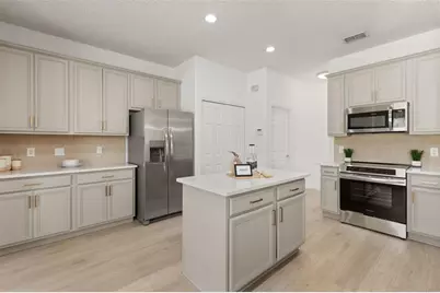 5101 Cedarleaf Lane, Orlando, FL 32829 - Photo 17