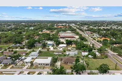 2818 Olympic Street, Sarasota, FL 34231 - Photo 43