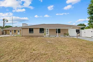 2818 Olympic St, Sarasota, FL 34231 - Photo 37