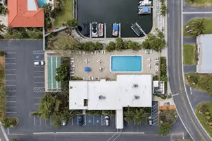 2731 Riverbluff Way, Sarasota, FL 34231 - Photo 23