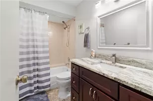 4136 Bowling Green Cir, Sarasota, FL 34233 - Photo 37