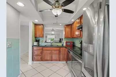 2653 Woodgate Lane #E-3, Sarasota, FL 34231 - Photo 7