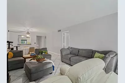 2653 Woodgate Lane #E-3, Sarasota, FL 34231 - Photo 5