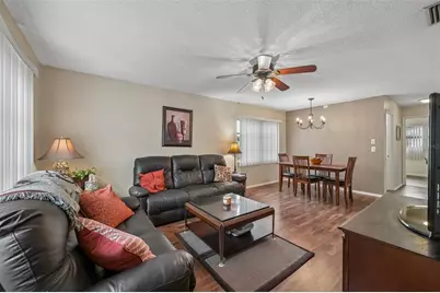 390 301 Boulevard W #4D, Bradenton, FL 34205 - Photo 5