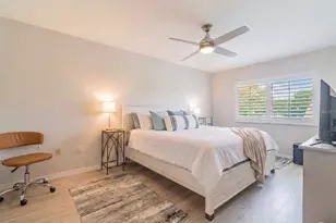 2724 72nd St W, Bradenton, FL 34209 - Photo 9