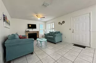 3610 59th Ave W, Bradenton, FL 34210 - Photo 9