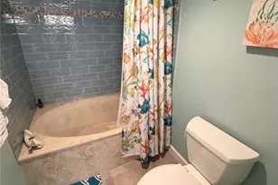 204 3rd St W, Bradenton, FL 34205 - Photo 11