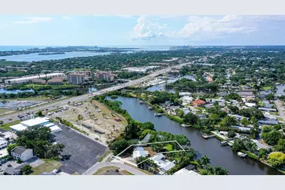 2103 Lusitania Drive, Sarasota, FL 34231 - Photo 45