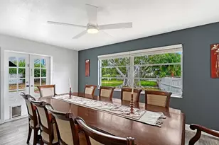 2103 Lusitania Dr, Sarasota, FL 34231 - Photo 19