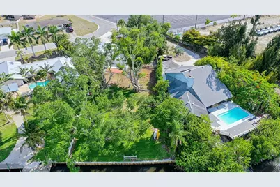 2103 Lusitania Drive, Sarasota, FL 34231 - Photo 43