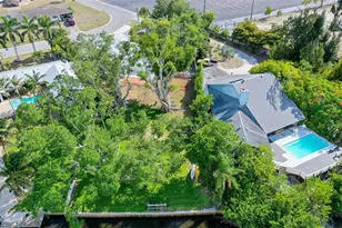 2103 Lusitania Dr, Sarasota, FL 34231 - Photo 43