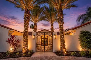 465 E Royal Flamingo Dr, Sarasota, FL 34236 - Photo 13