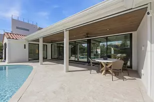 465 E Royal Flamingo Dr, Sarasota, FL 34236 - Photo 69