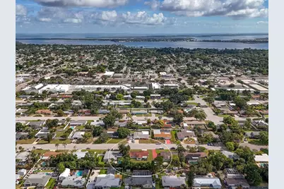 5605 9th Avenue Drive W, Bradenton, FL 34209 - Photo 23
