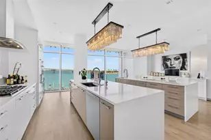 280 Golden Gate Point, Sarasota, FL 34236 - Photo 39