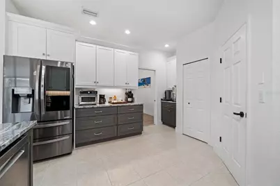 1595 Pinyon Pine Drive, Sarasota, FL 34240 - Photo 3