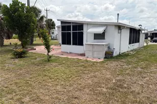 1717 Palm Springs St, Sarasota, FL 34234 - Photo 5