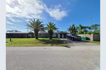 8271 Pelican Road, Englewood, FL 34224 - Photo 3