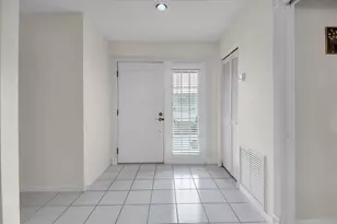 3605 57th Ave Dr W, Bradenton, FL 34210 - Photo 17