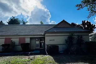 3605 57th Ave Dr W, Bradenton, FL 34210 - Photo 1