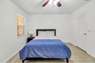 3605 57th  Avenue Dr W, Bradenton, FL 34210 - Photo 27