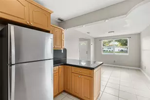 2913 McIntosh Rd, Sarasota, FL 34232 - Photo 13