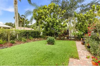 1625 1st Avenue E, Bradenton, FL 34208 - Photo 15