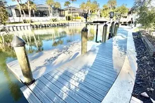 605 Lotus Ln, Sarasota, FL 34242 - Photo 35