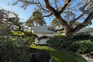 605 Lotus Ln, Sarasota, FL 34242 - Photo 27