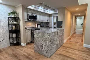 6861 Woodwind Dr, Sarasota, FL 34231 - Photo 3