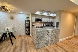 6861 Woodwind Dr, Sarasota, FL 34231 - Photo 5
