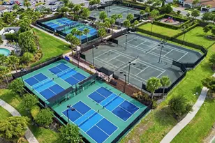 10437 Highland Park Pl, Palmetto, FL 34221 - Photo 25
