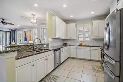 10437 Highland Park Place, Palmetto, FL 34221 - Photo 7
