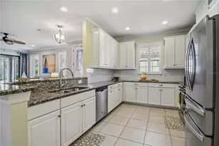 10437 Highland Park Pl, Palmetto, FL 34221 - Photo 7