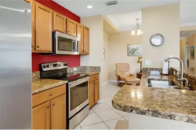 7005 River Hammock Drive #202, Bradenton, FL 34212 - Photo 9
