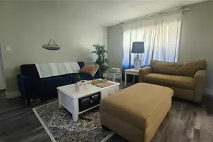 2131 Palm Terrace, Sarasota, FL 34231 - Photo 9