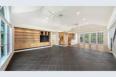 1770 S Oval Drive, Sarasota, FL 34239 - Photo 19