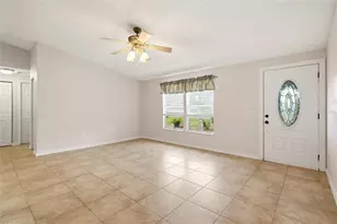 6807 36th Ave Dr W W, Bradenton, FL 34209 - Photo 9