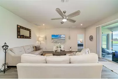 6421 114th Avenue E, Parrish, FL 34219 - Photo 13