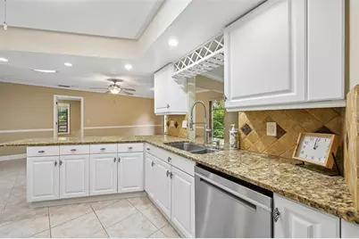4873 Huntleigh Drive, Sarasota, FL 34233 - Photo 15