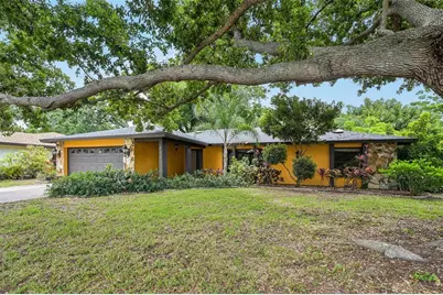 4873 Huntleigh Drive, Sarasota, FL 34233 - Photo 3