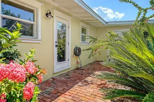 602 Buttonwood Dr, Longboat Key, FL 34228 - Photo 51