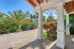 602 Buttonwood Dr, Longboat Key, FL 34228 - Photo 7